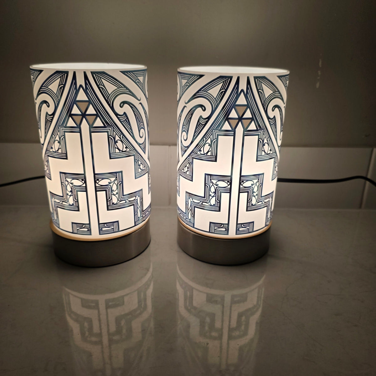 Maori design touch lamp - set 2 lamps (pre-order)