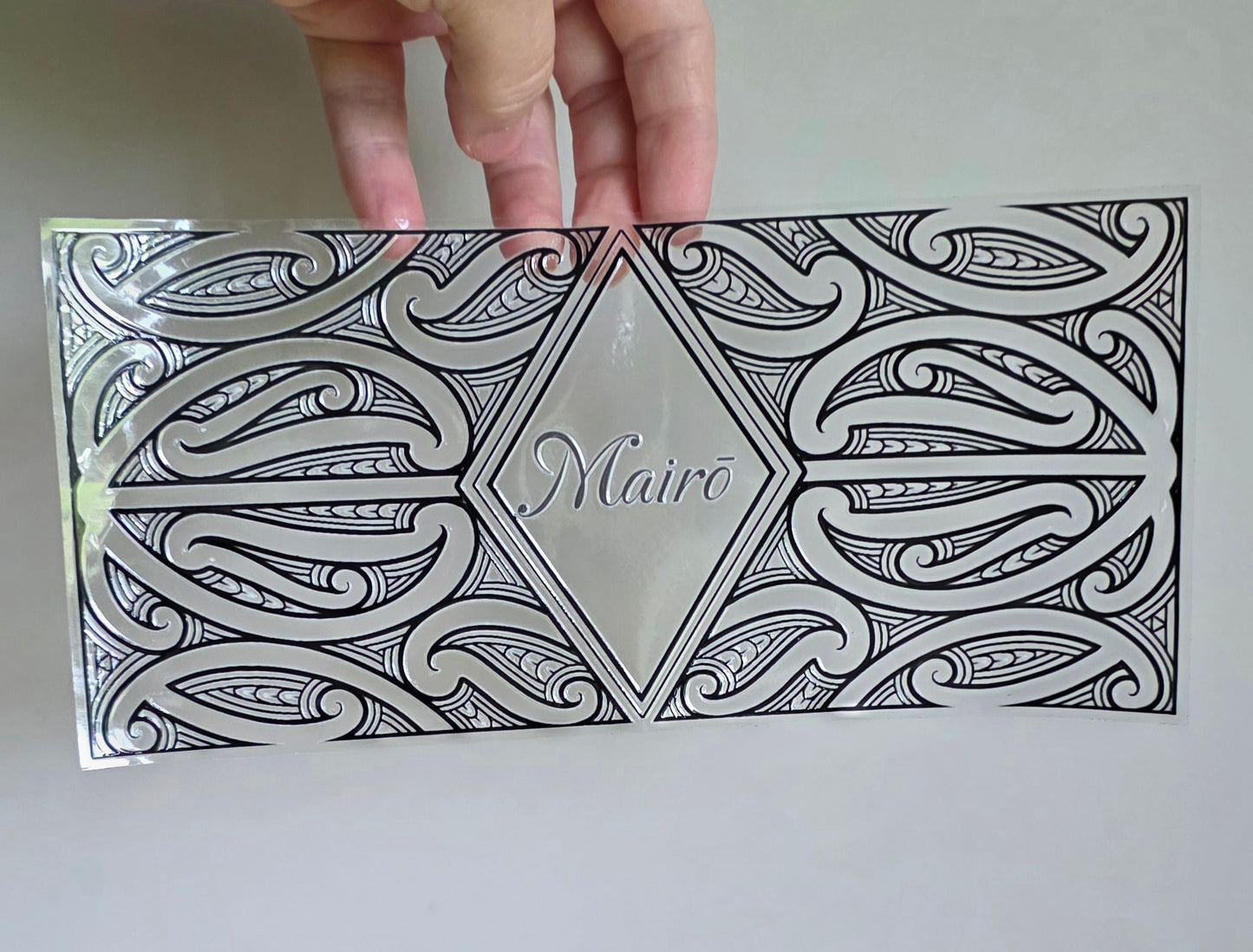 Uv dtf transfer Maori design 23cmx11cm 16oz wrap Mairō (milo) wrap - BLACK
