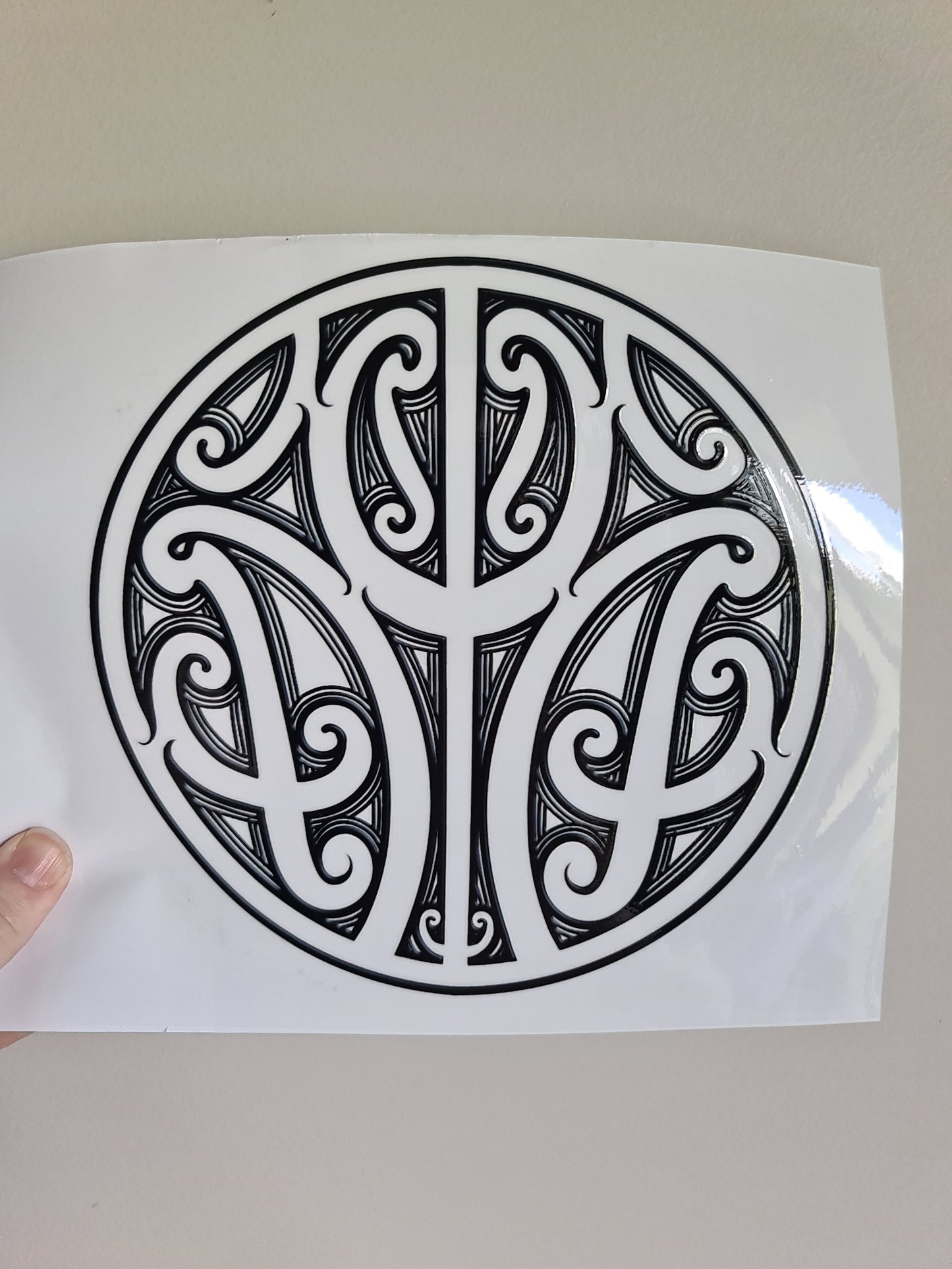 XL UV DTF DECAL MAORI DESIGN 20cm Window decal