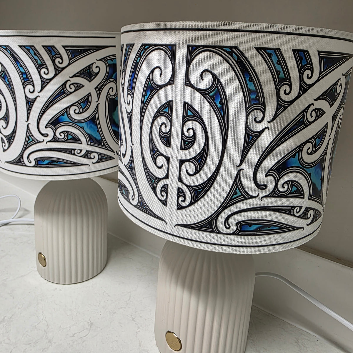 Maori design touch lamp - set 2 lamps