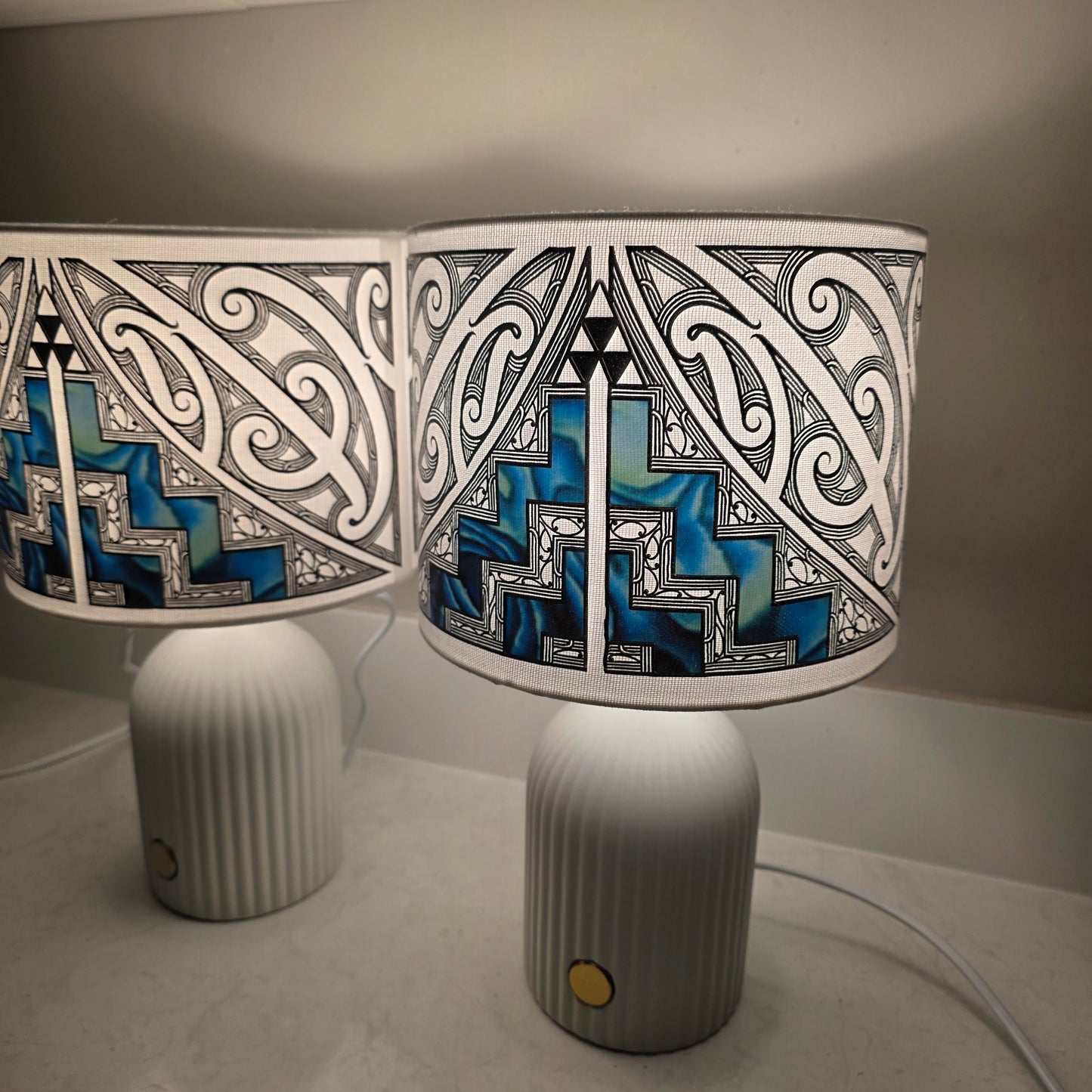 Maori design touch lamp - set 2 lamps