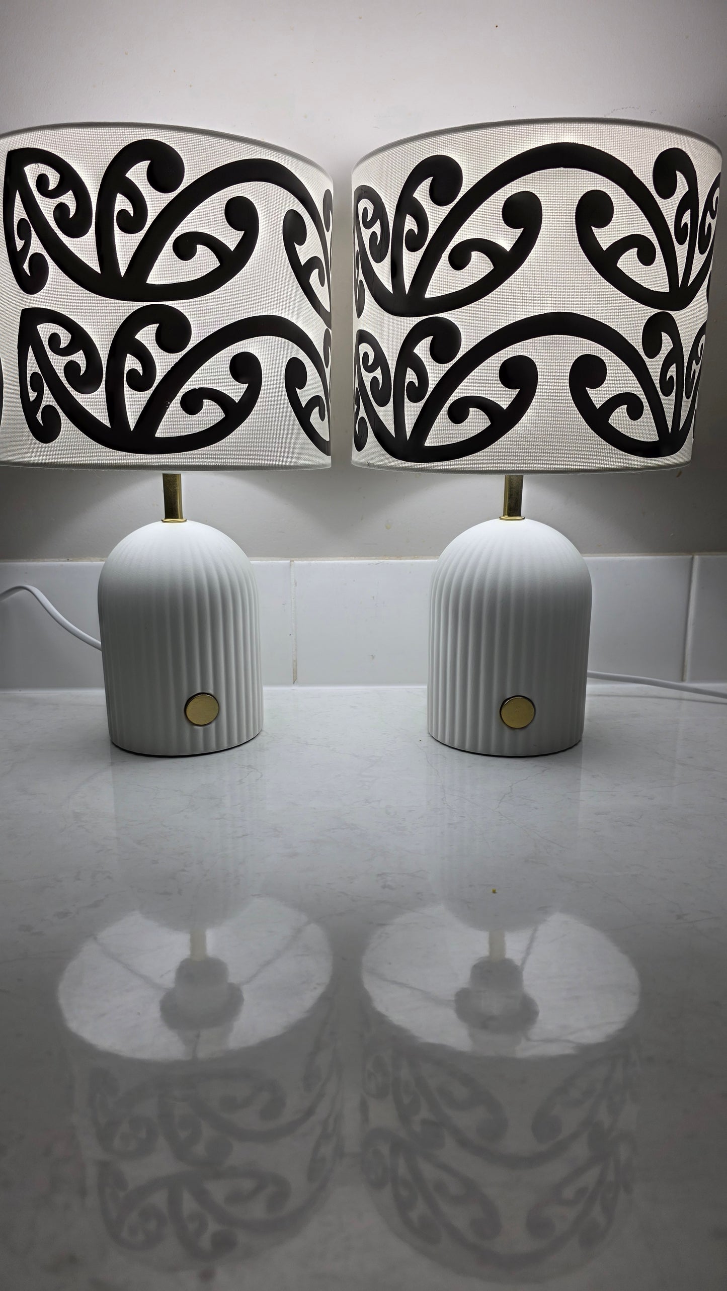 Maori design touch lamp - set 2 lamps