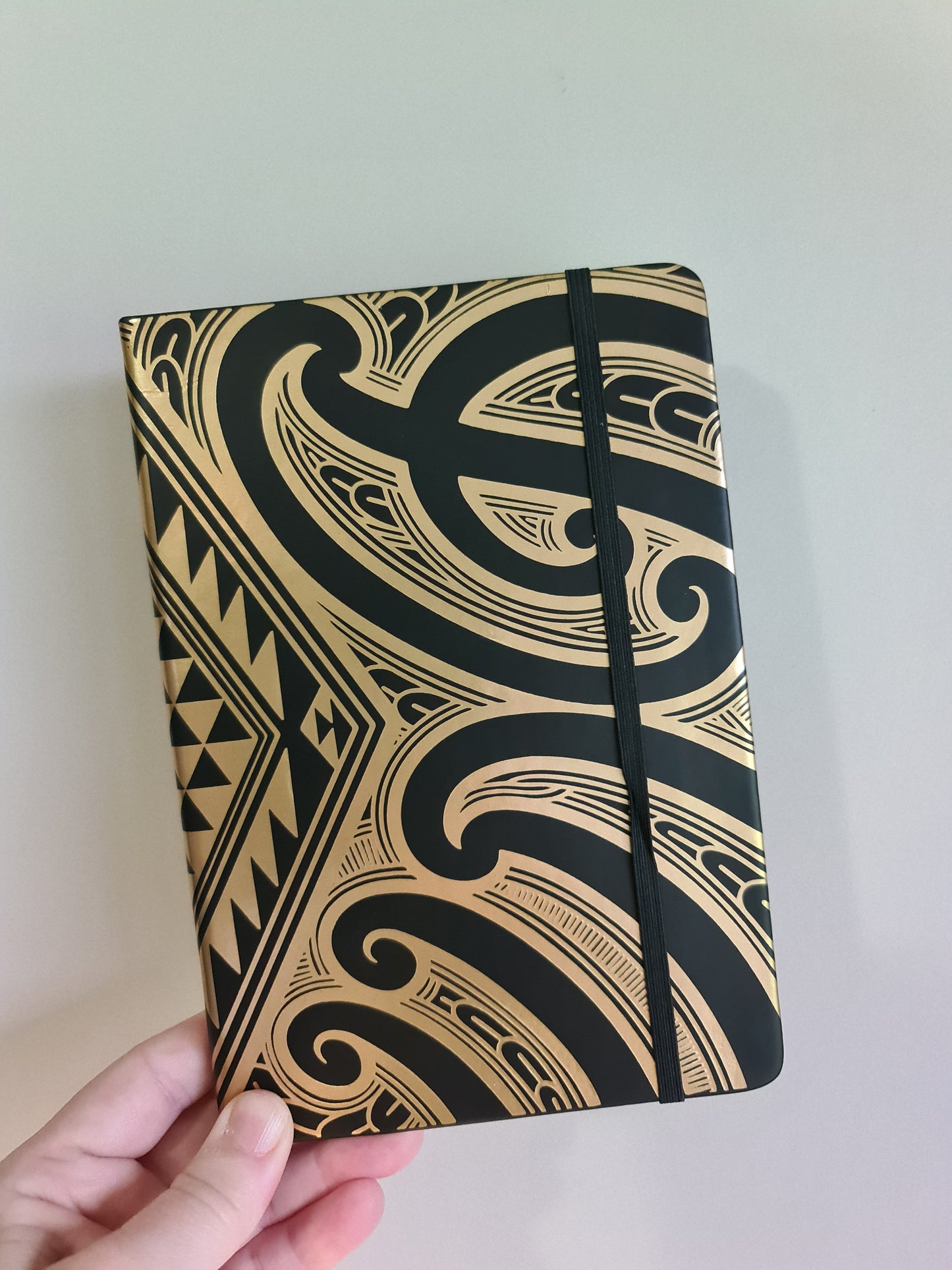 A5 Maori design notebook Gold/Black