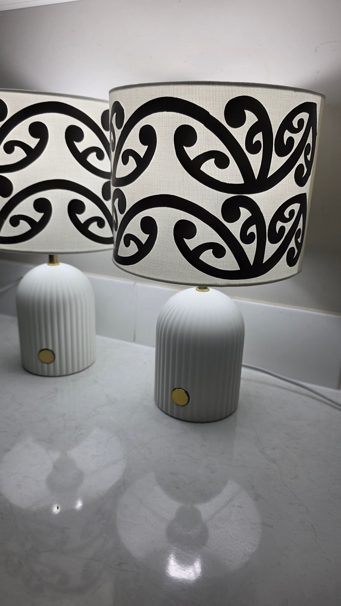 Maori design touch lamp - set 2 lamps