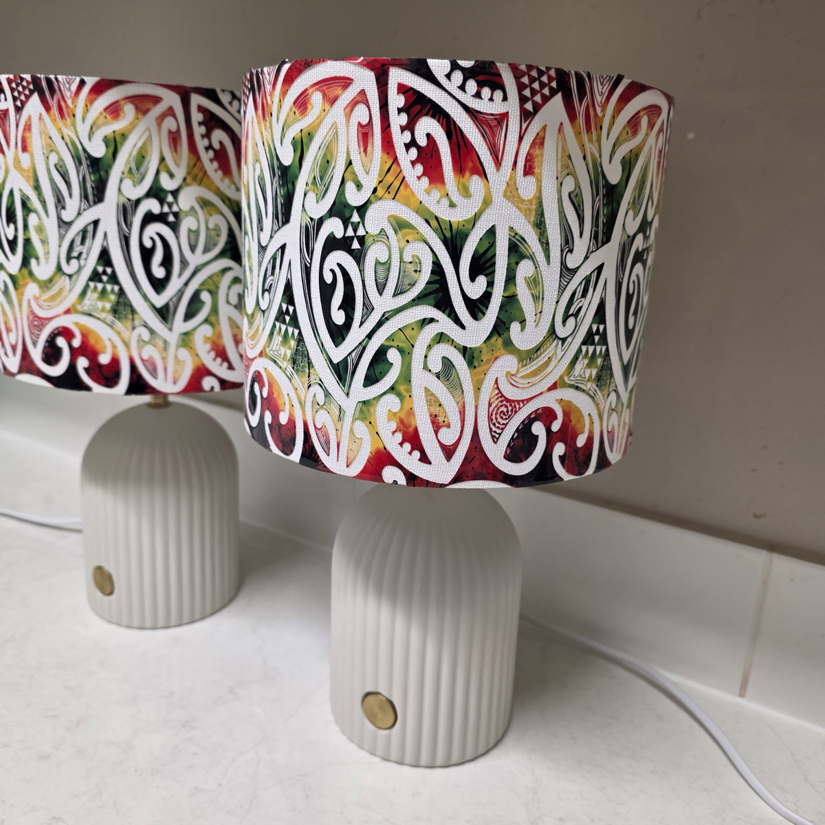 Maori design touch lamp - set 2 lamps rasta colour's