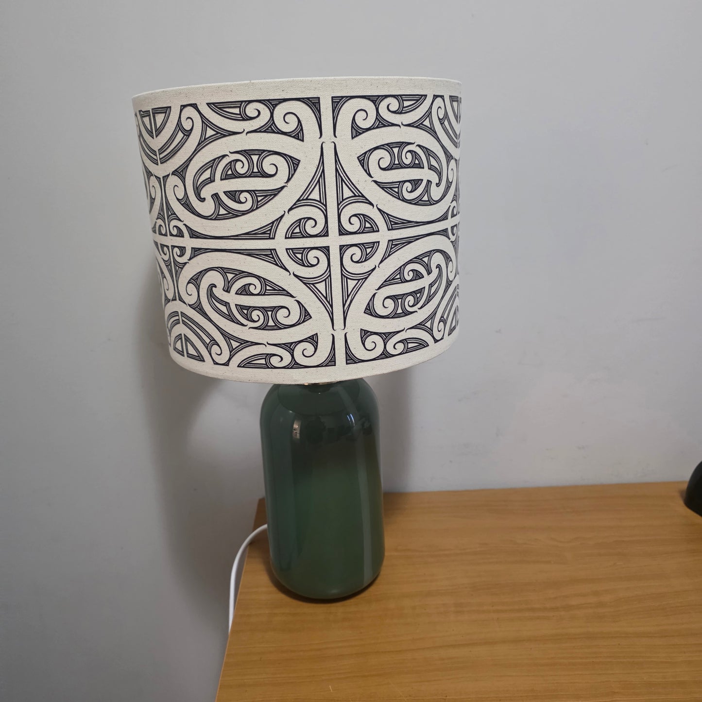 Maori Design table lamp - Black with green base   (single