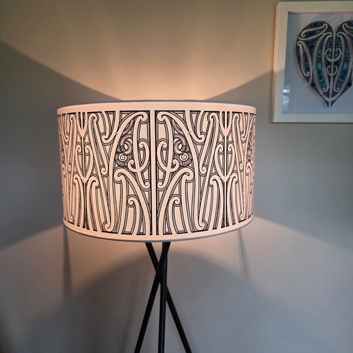 Maori Design phoenix Floor Lamp - Black  ♥️ - pre-order