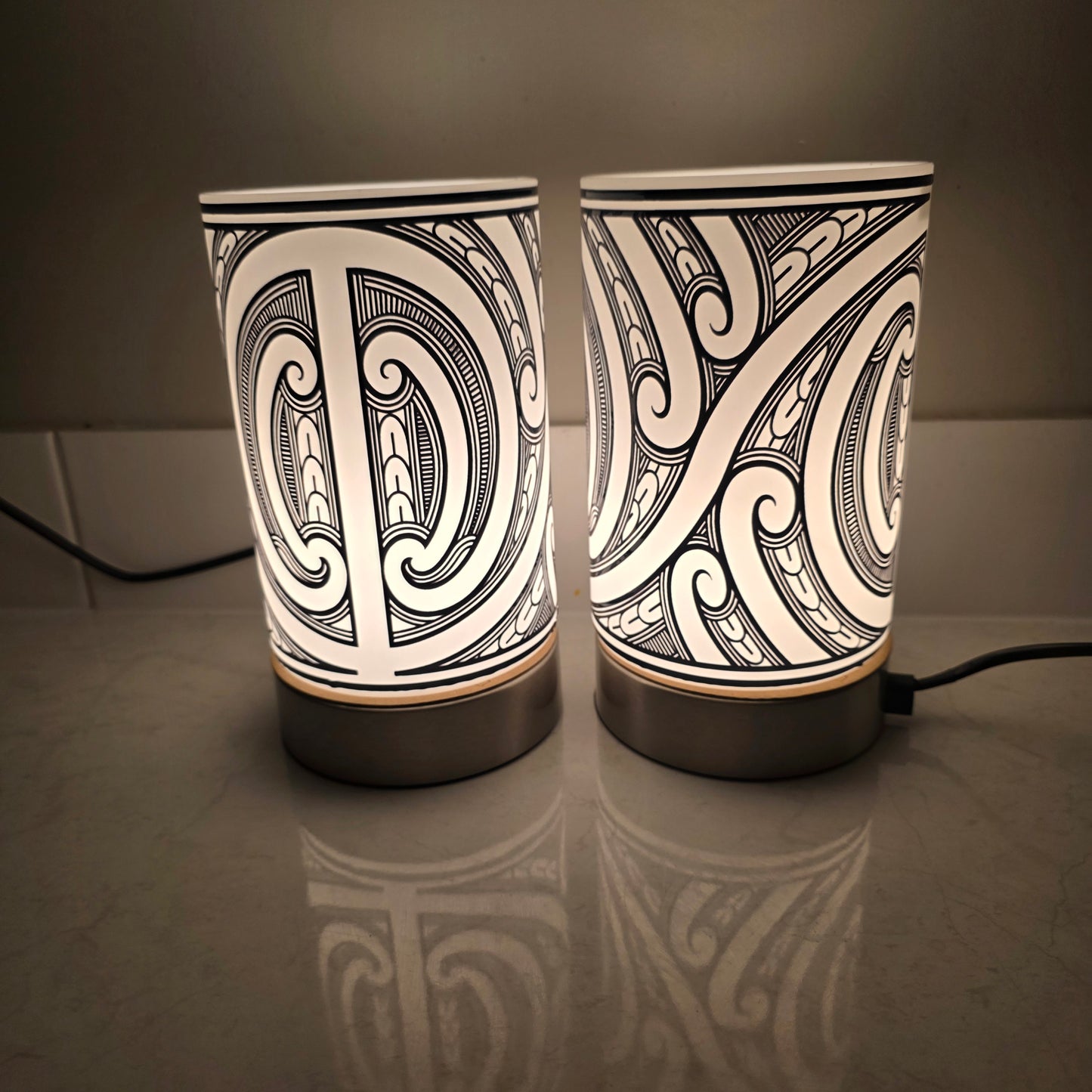 Maori design touch lamp - set 2 lamps
