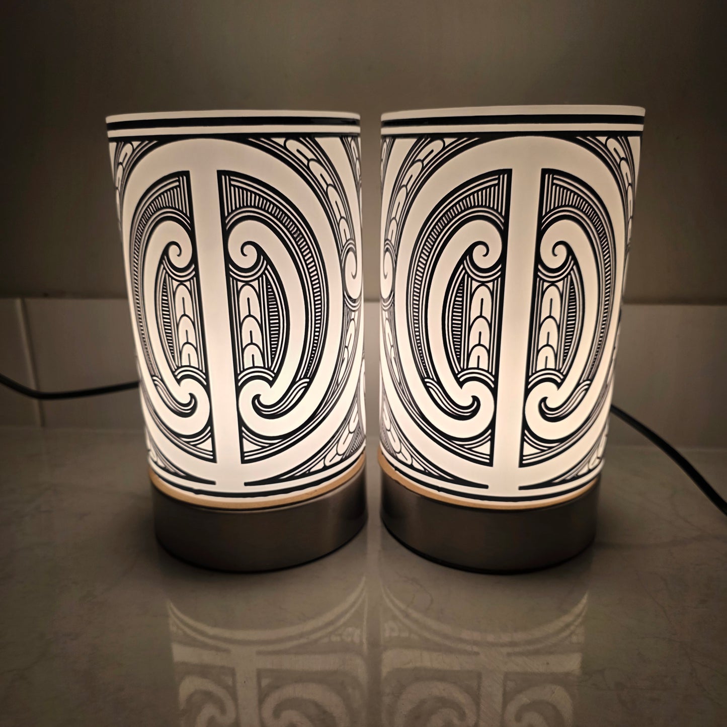 Maori design touch lamp - set 2 lamps