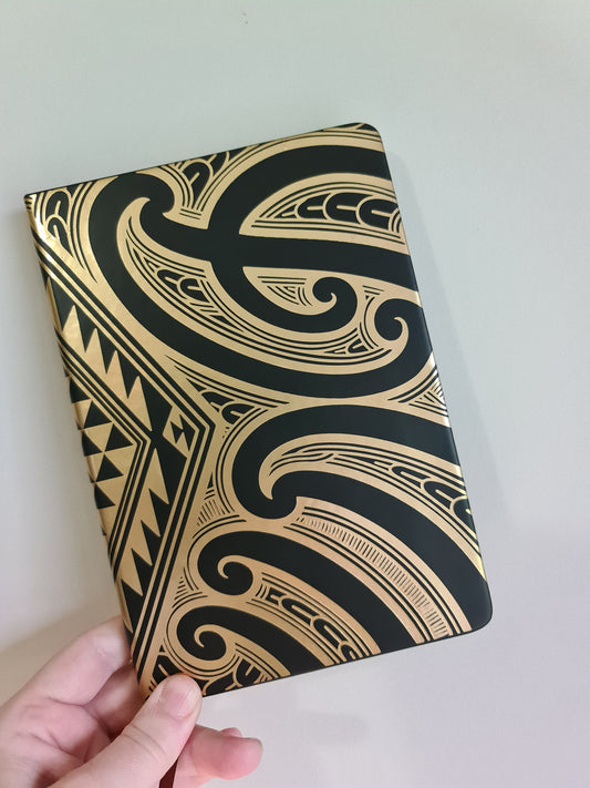 A5 Maori design notebook Gold/Black