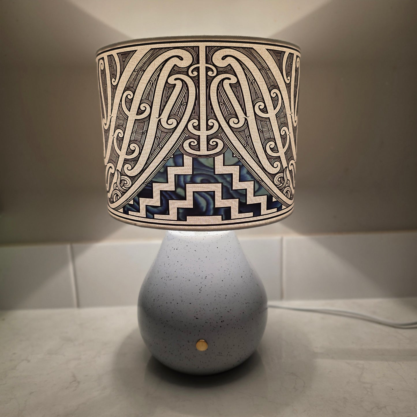 Maori design touch lamp - Single (1 Lamp)