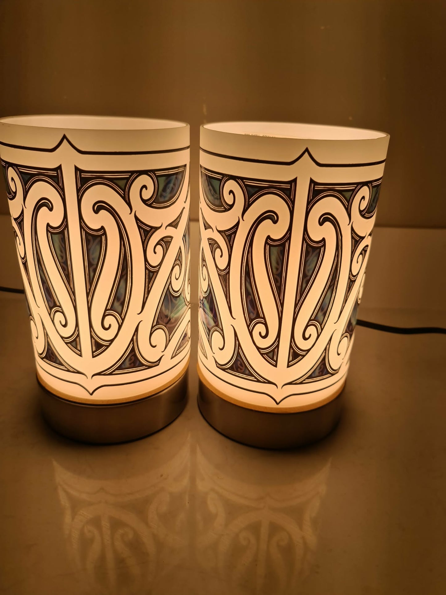 Maori design touch lamp - set 2 lamps (pre-order)