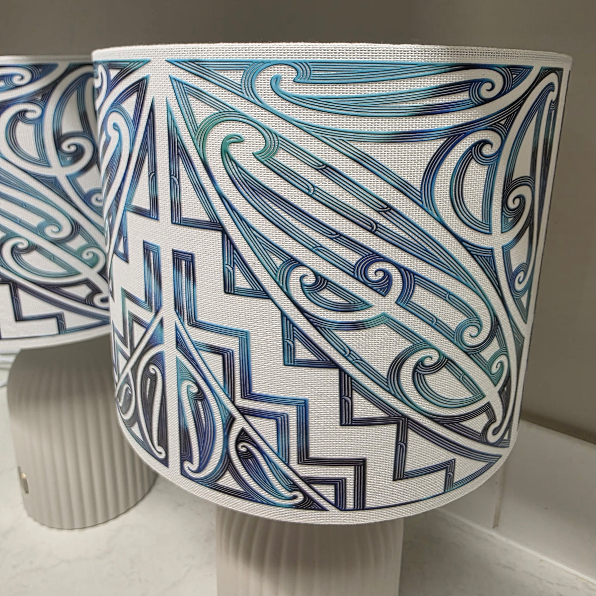 Maori design touch lamp - set 2 lamps paua
