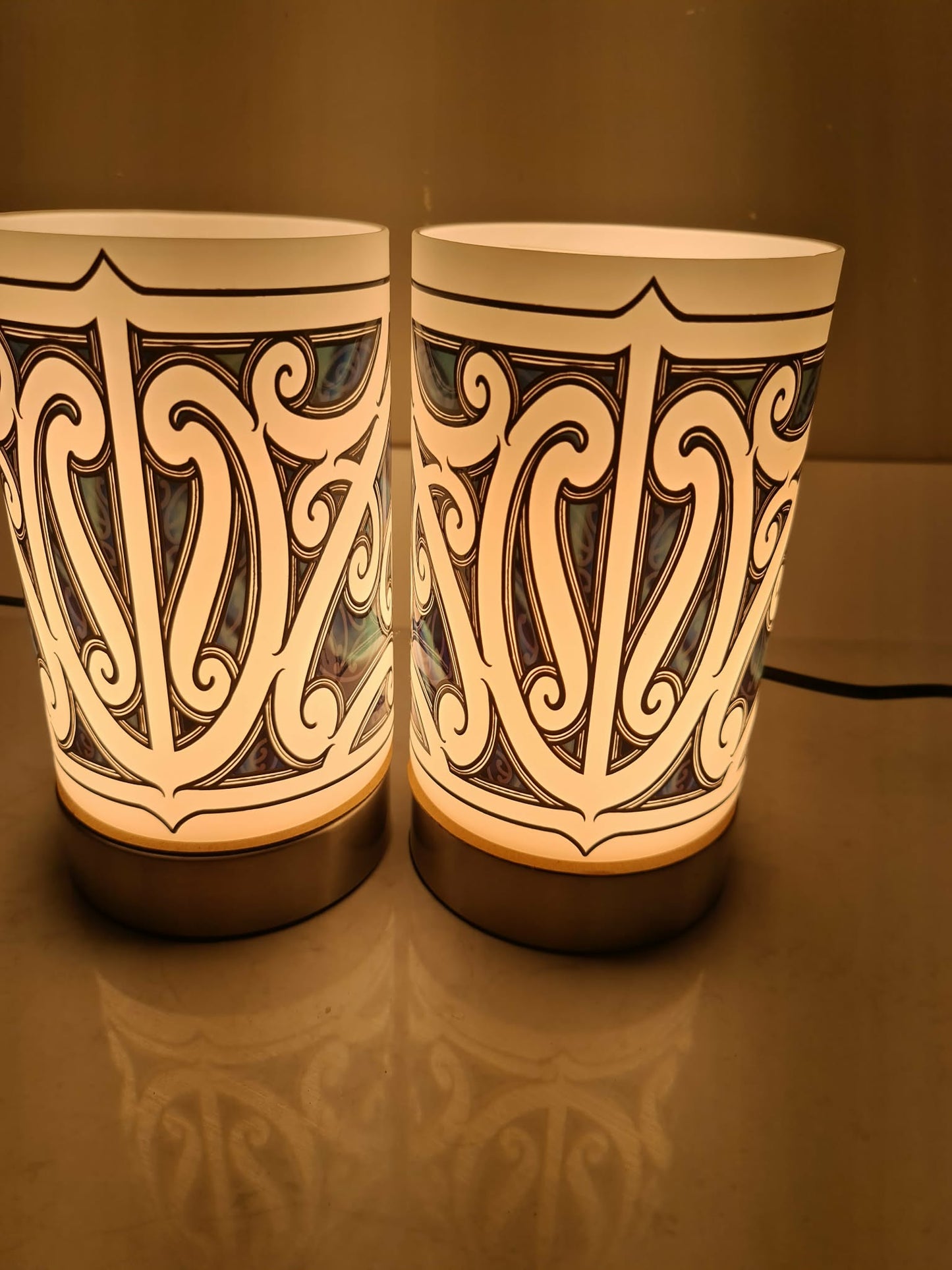 Maori design touch lamp - set 2 lamps (pre-order)