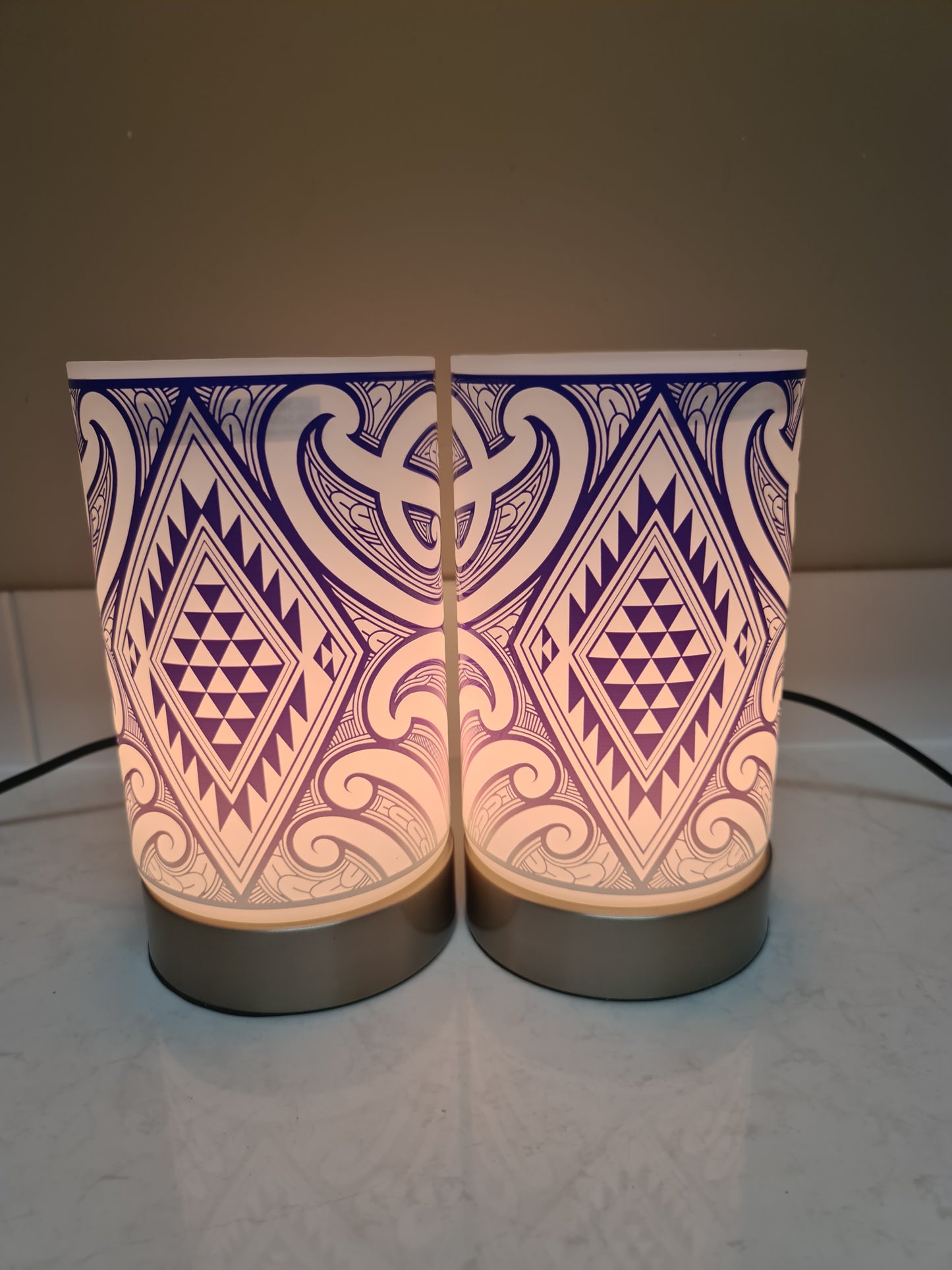 Maori design touch lamp - set 2 lamps Purple (pre-order)