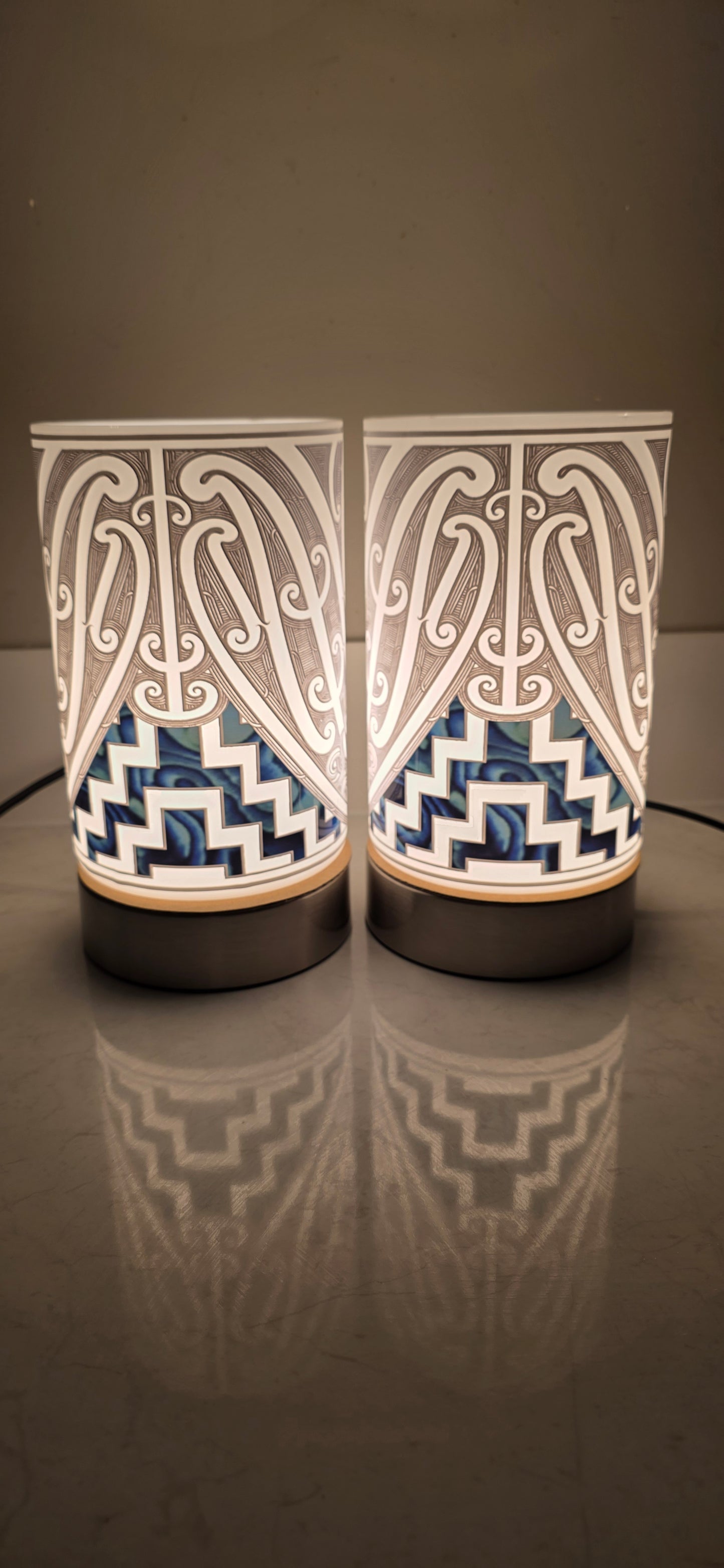 Maori design touch lamp - set 2 lamps (pre-order)