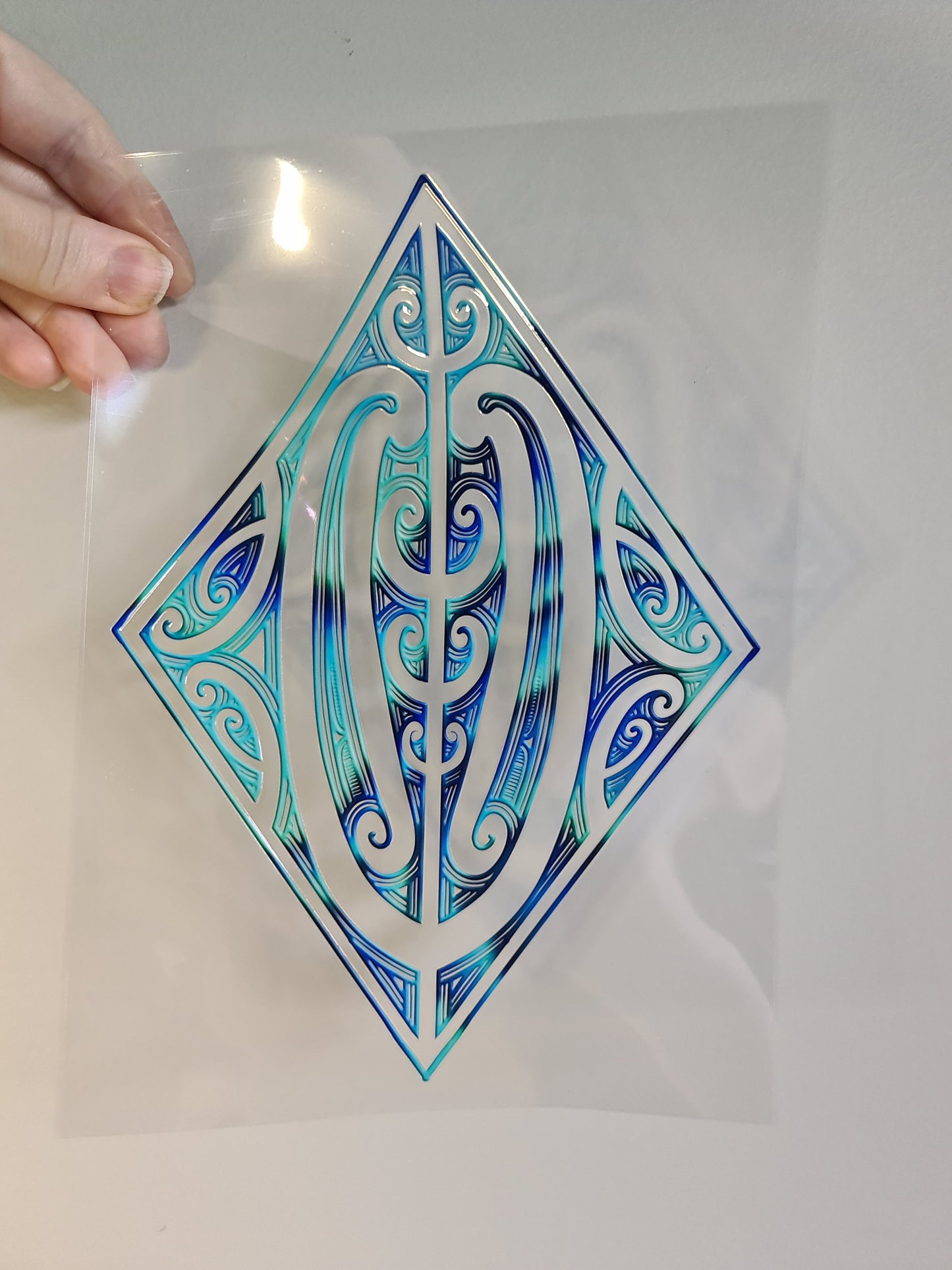 XL UV DTF DECAL MAORI DESIGN 24cm Window decal