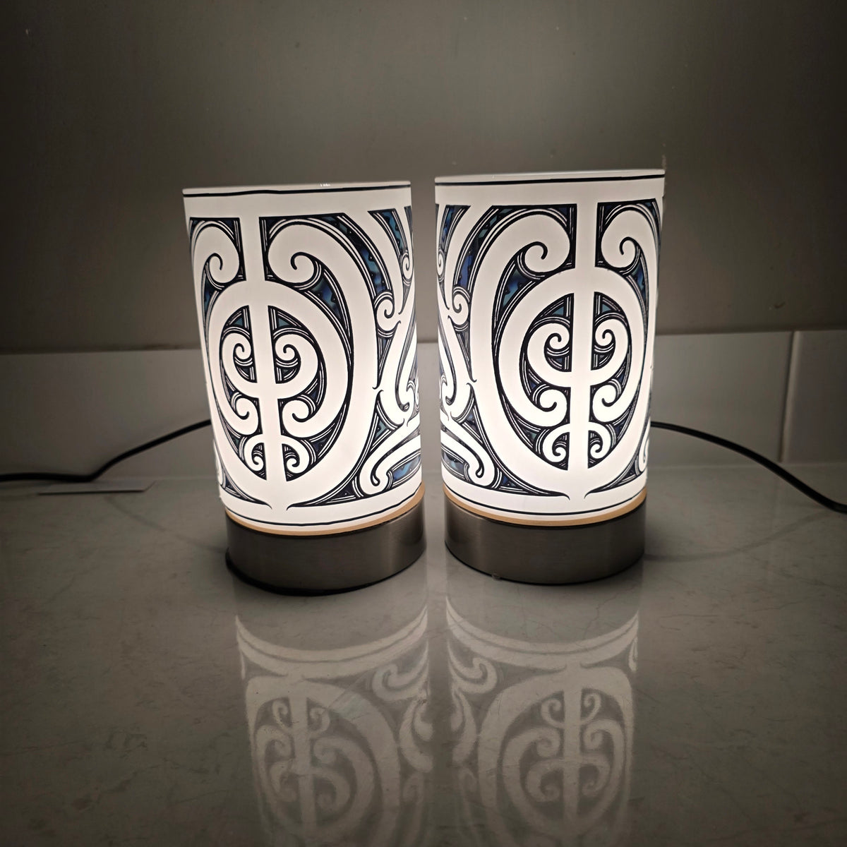 Maori design touch lamp - set 2 lamps (pre-order)