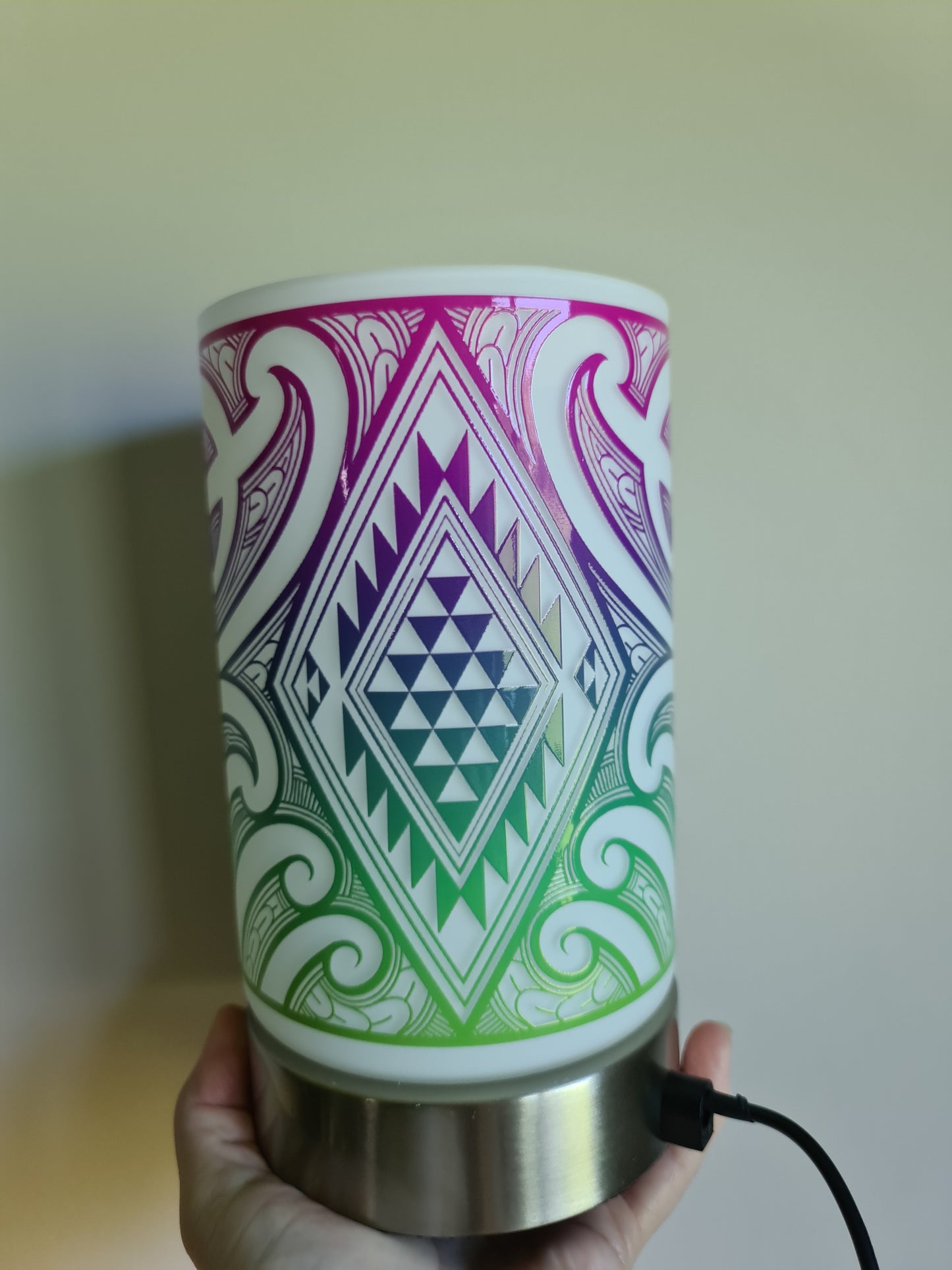 Maori design touch lamp - Multicolored