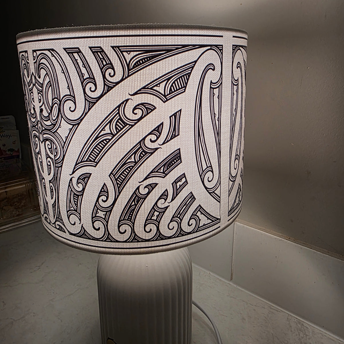 Maori design touch lamp - set 1 lamps (single lamp) pre-order
