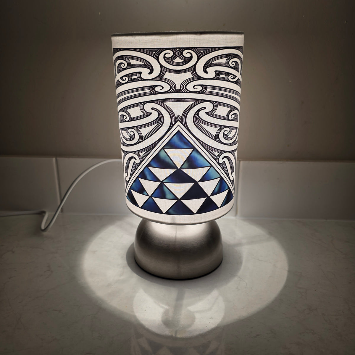Maori design touch lamp - Single (1 Lamp)