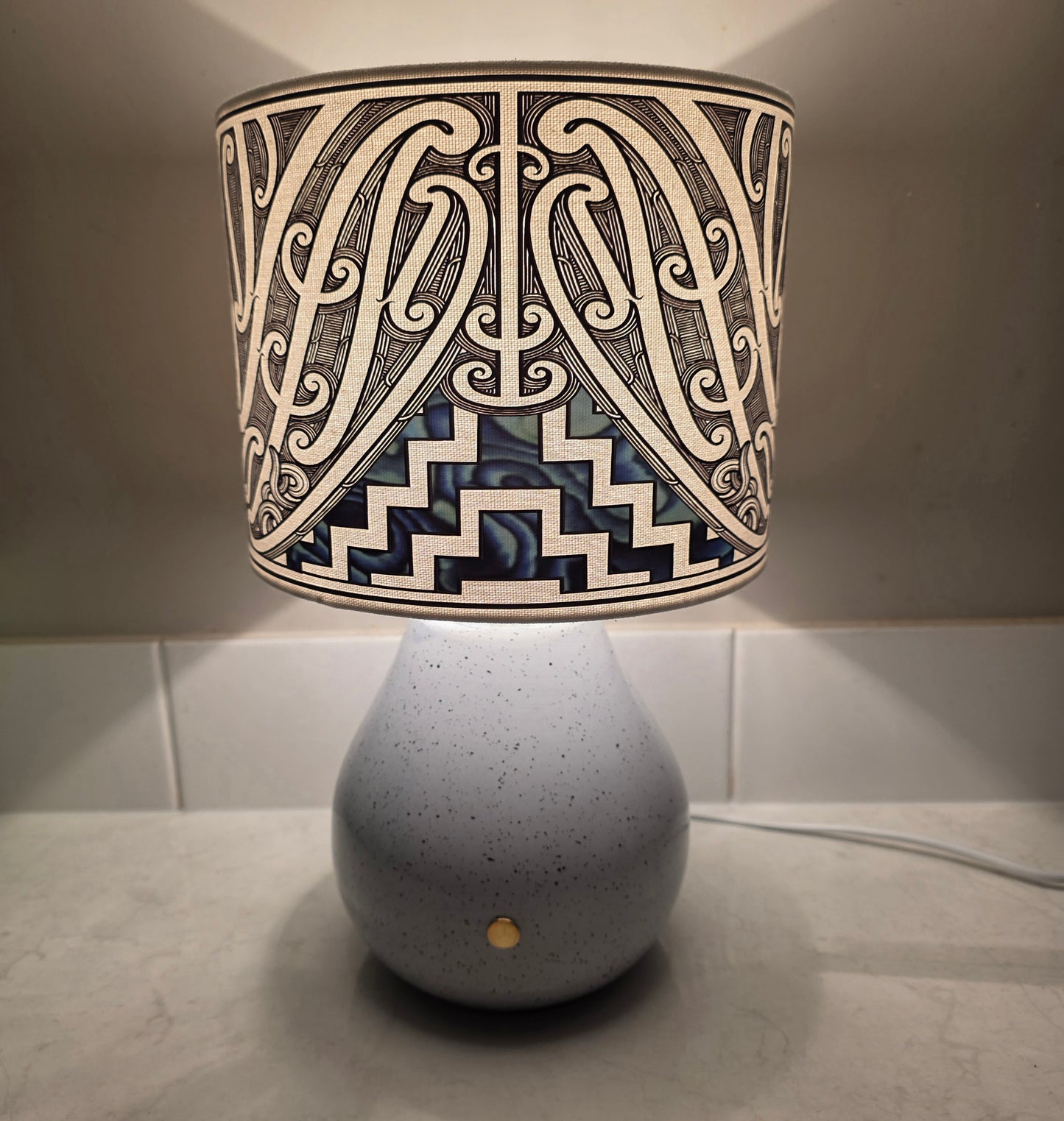 Maori design touch lamp - Single (1 Lamp)