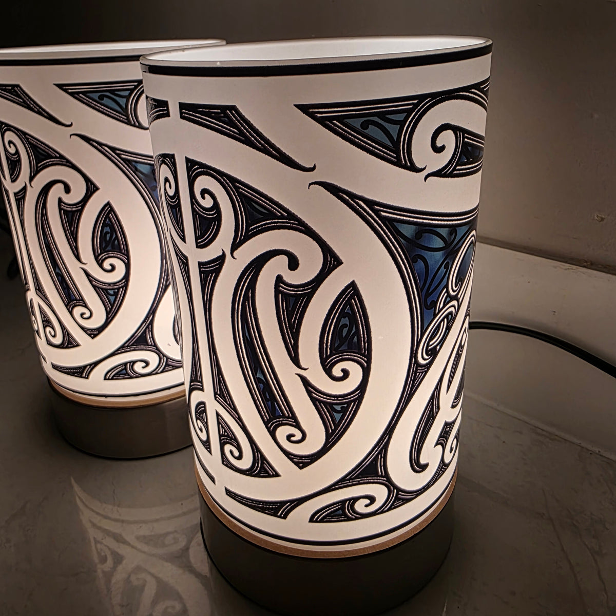 Maori design touch lamp - set 2 lamps (pre-order)
