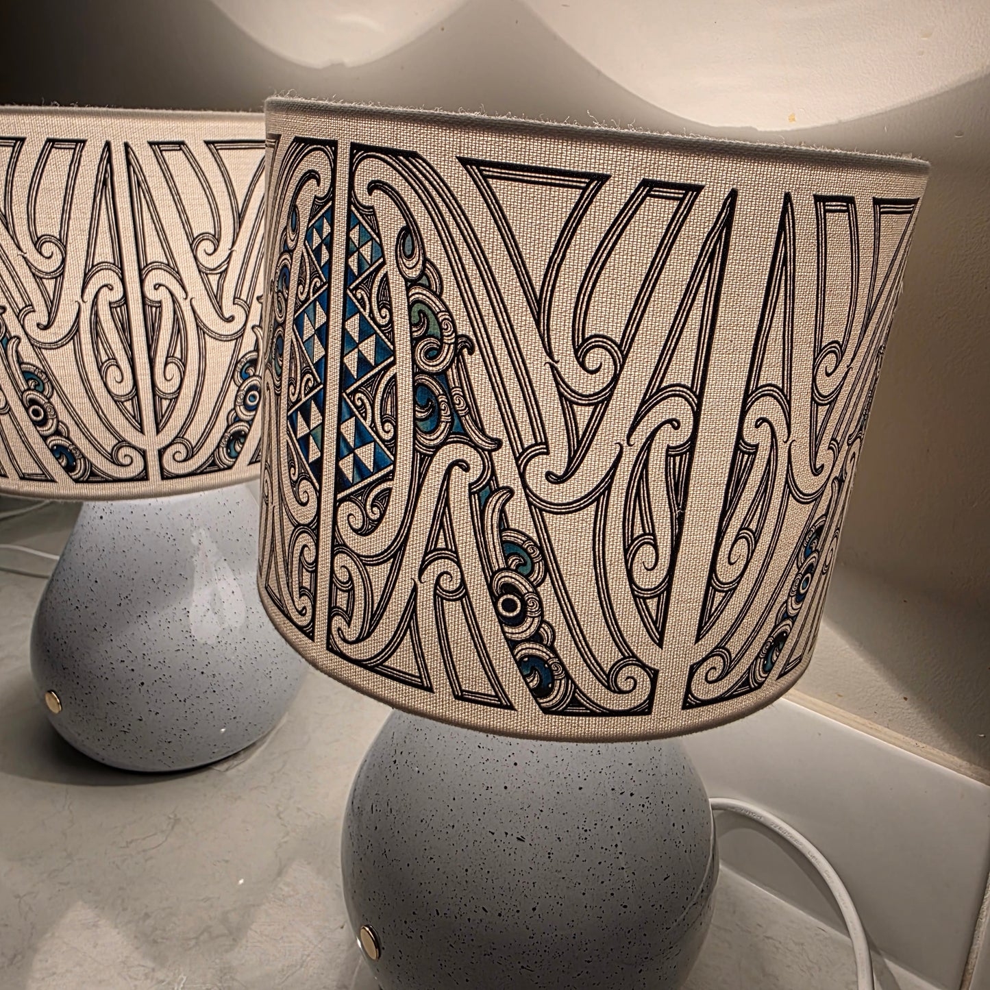Maori design touch lamp - set 2 lamps