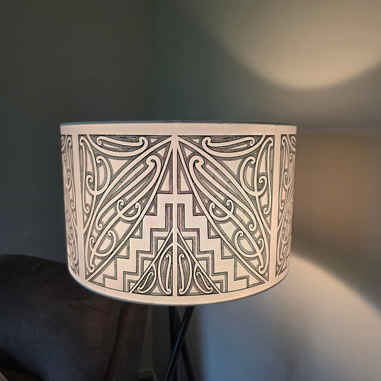 Maori Design phoenix Floor Lamp - black ♥️ - pre-order