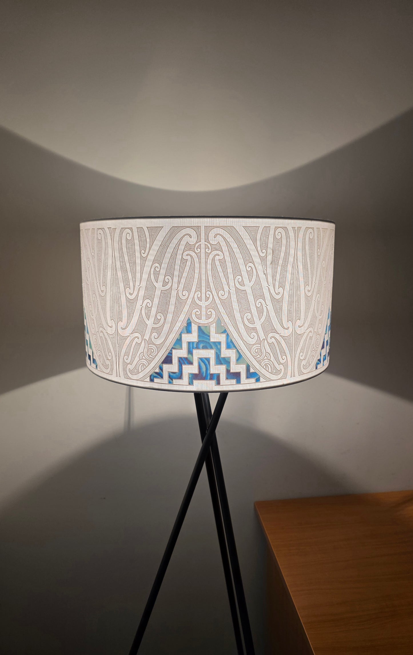 Maori Design phoenix Floor Lamp - white  paua design ♥️ - pre-order