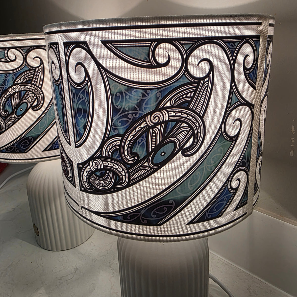 Maori design touch lamp - set 2 lamps