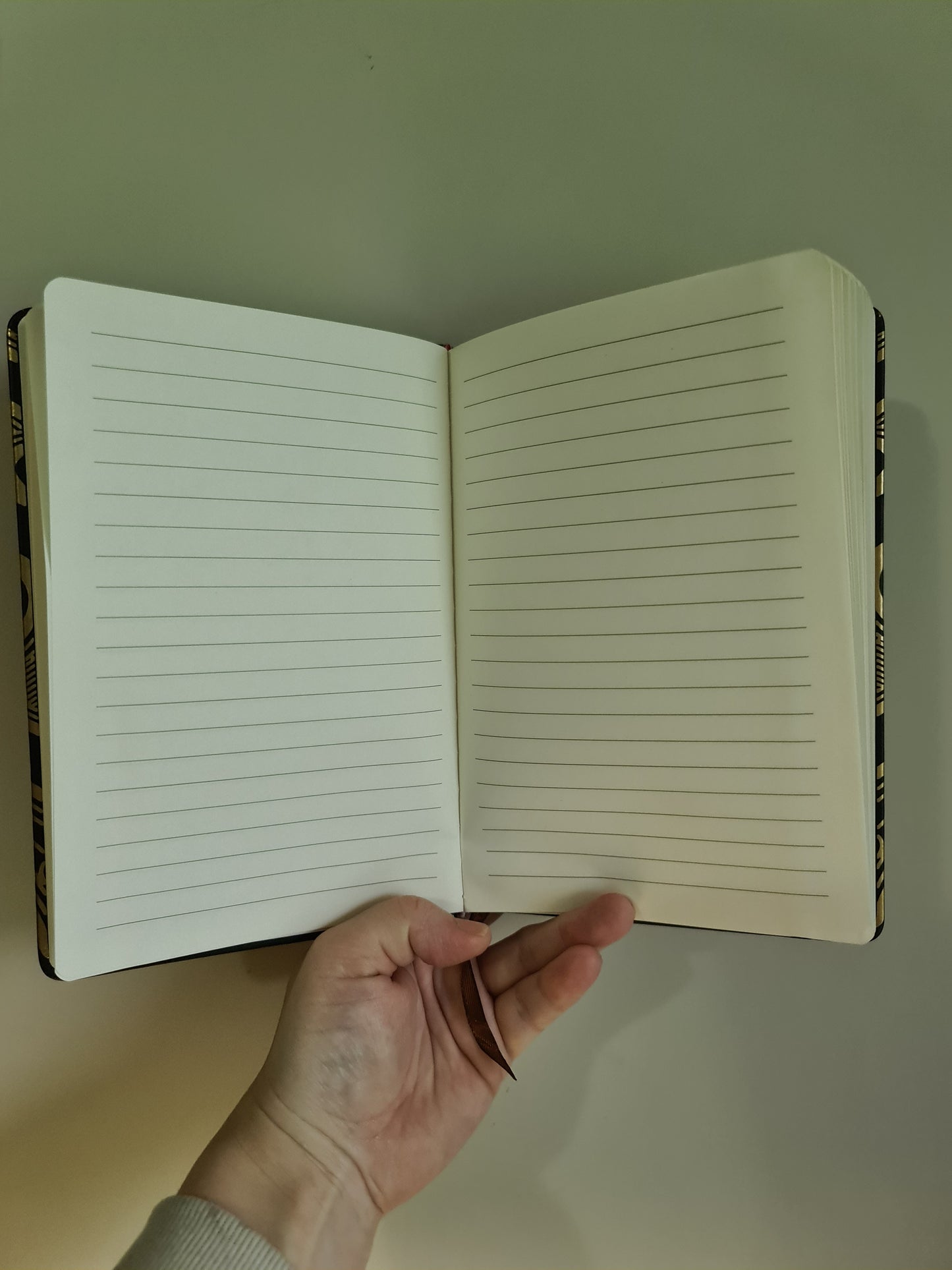 A5 Maori design notebook Gold/Black