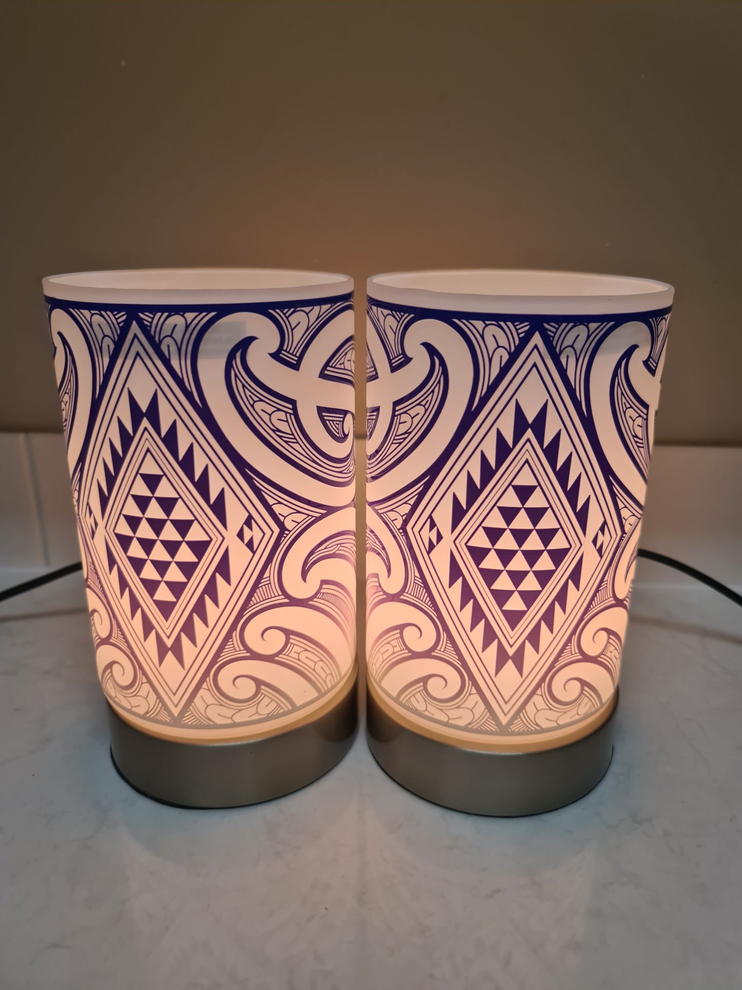 Maori design touch lamp - set 2 lamps Purple (pre-order)