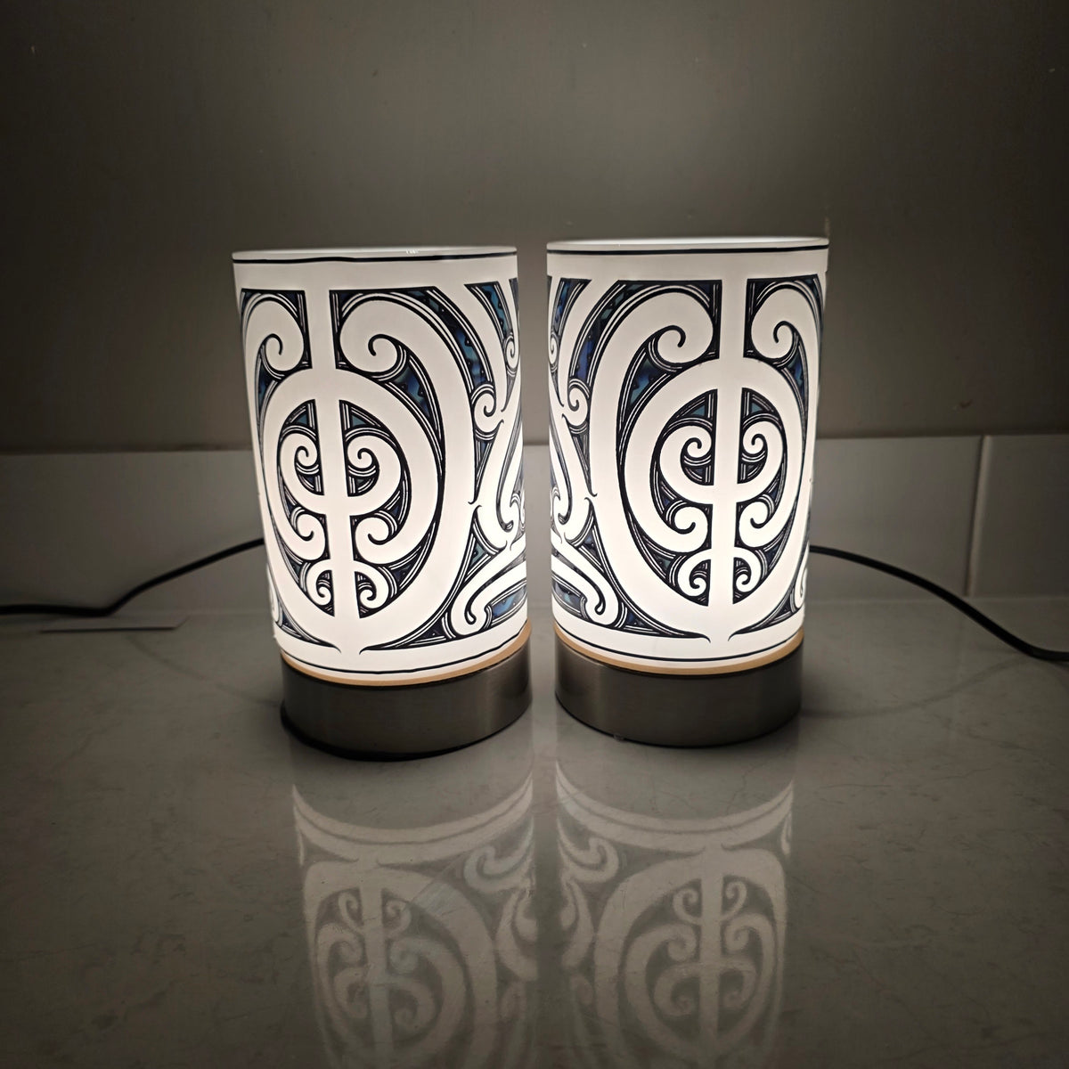Maori design touch lamp - set 2 lamps (pre-order)