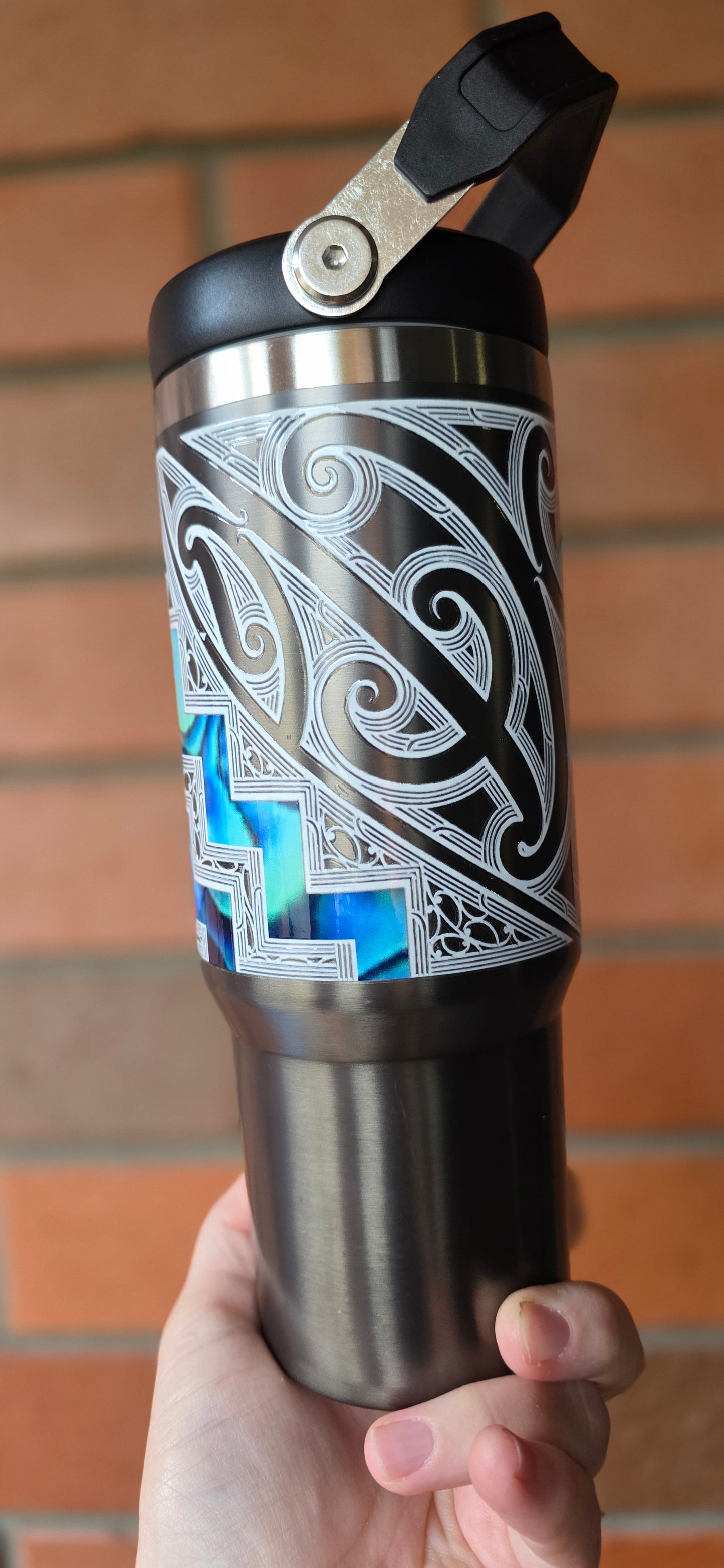 Handmade Maori design Drink Bottle 840ml