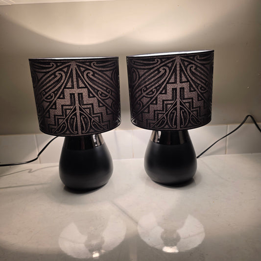 Maori design Black touch lamp - set 2 lamps