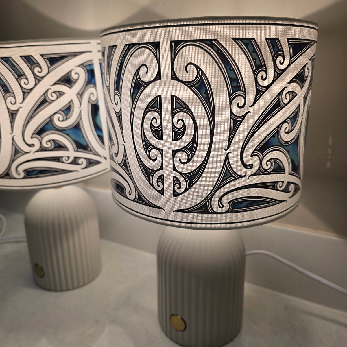 Maori design touch lamp - set 2 lamps