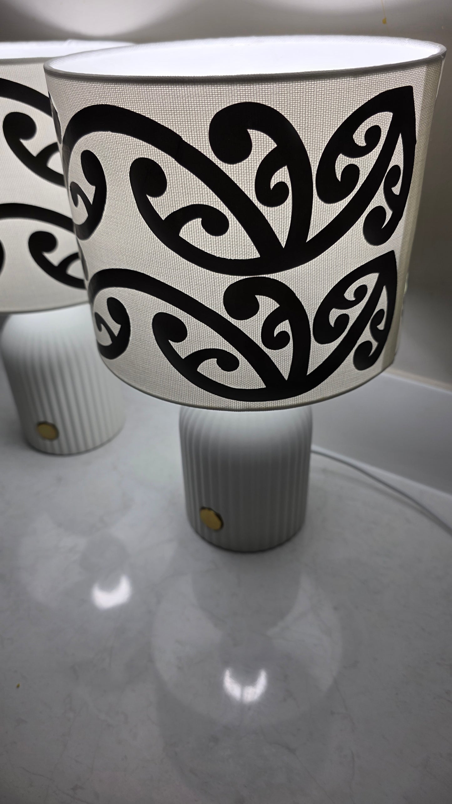 Maori design touch lamp - set 2 lamps