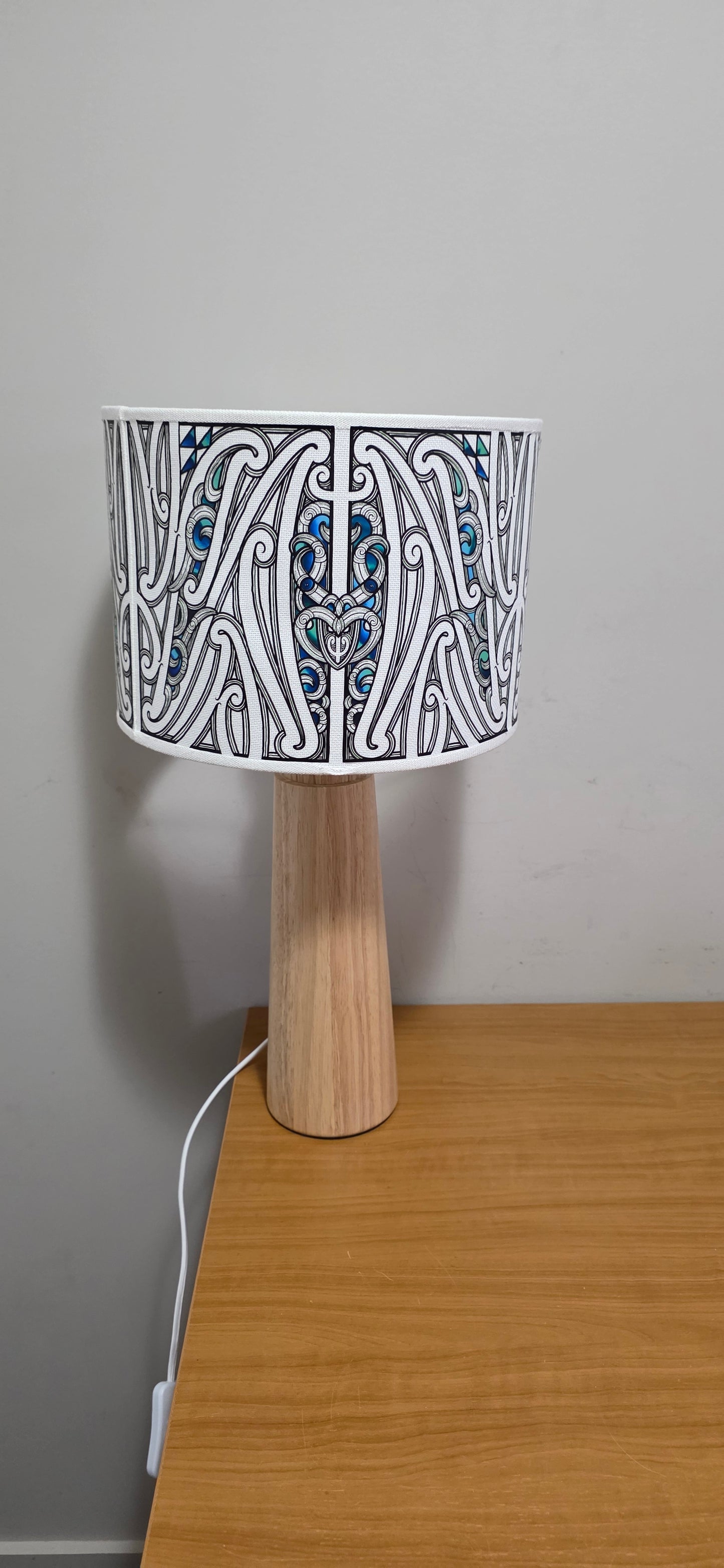 Maori Design table lamp - Black/Paua wooden base  (single)