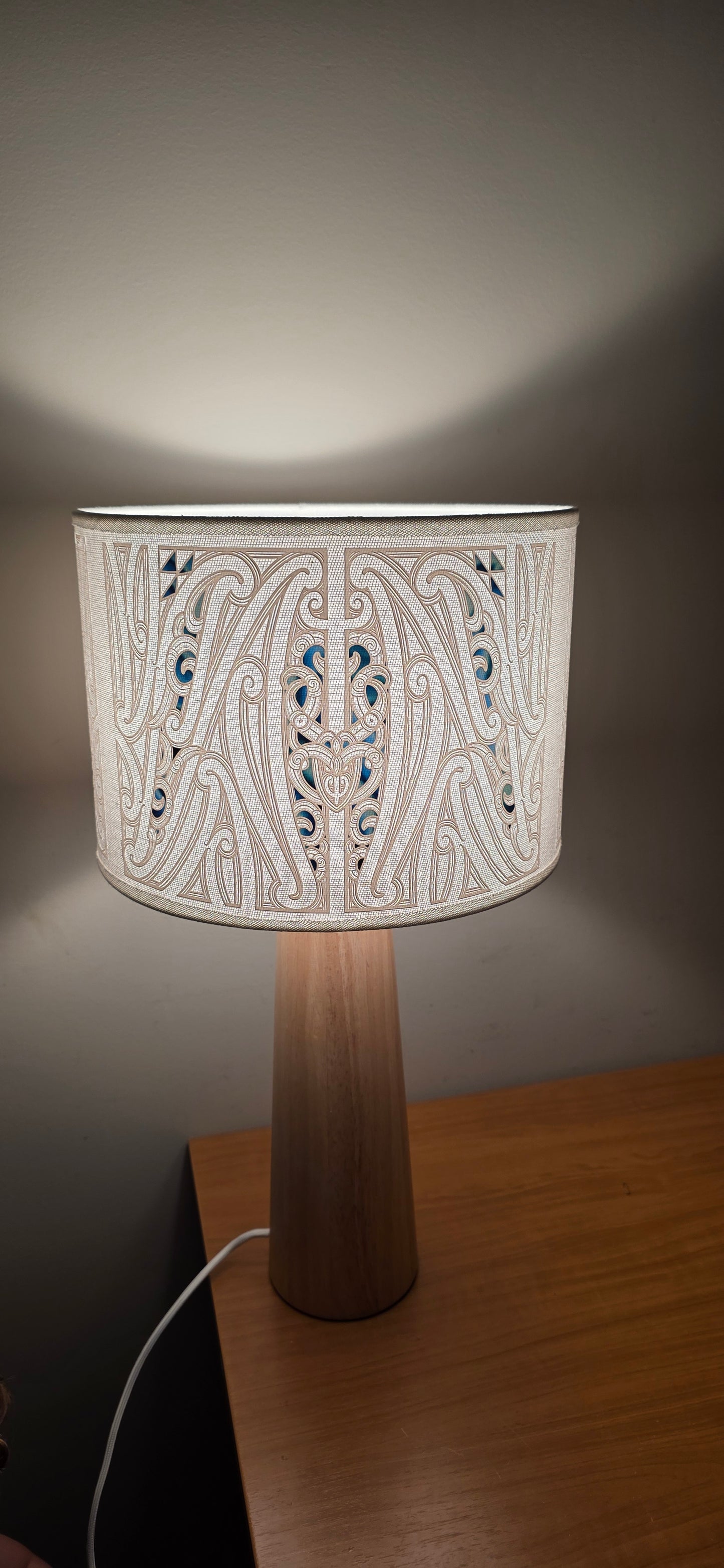 Maori Design table lamp - white/Paua wooden base  (single)