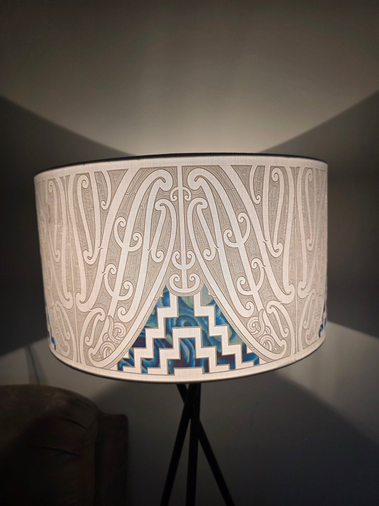 Maori Design phoenix Floor Lamp - white  paua design ♥️ - pre-order