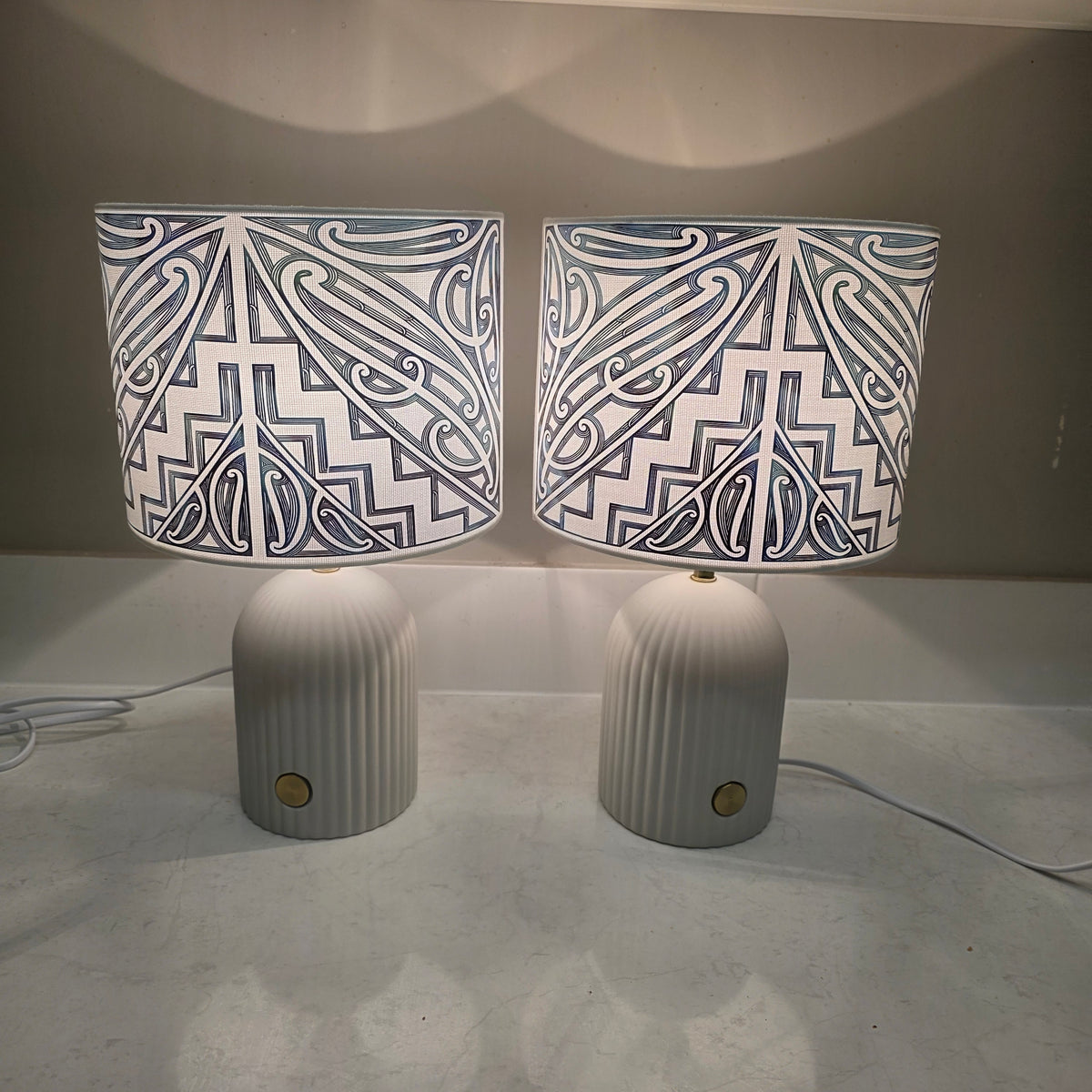 Maori design touch lamp - set 2 lamps paua