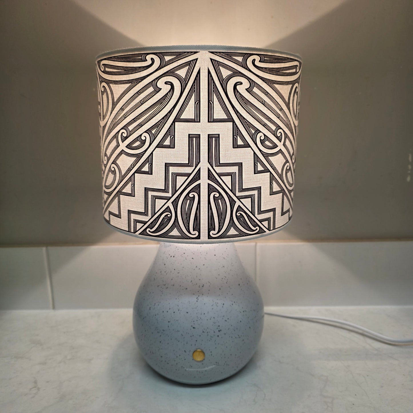 Maori design touch lamp - Single (1 Lamp)