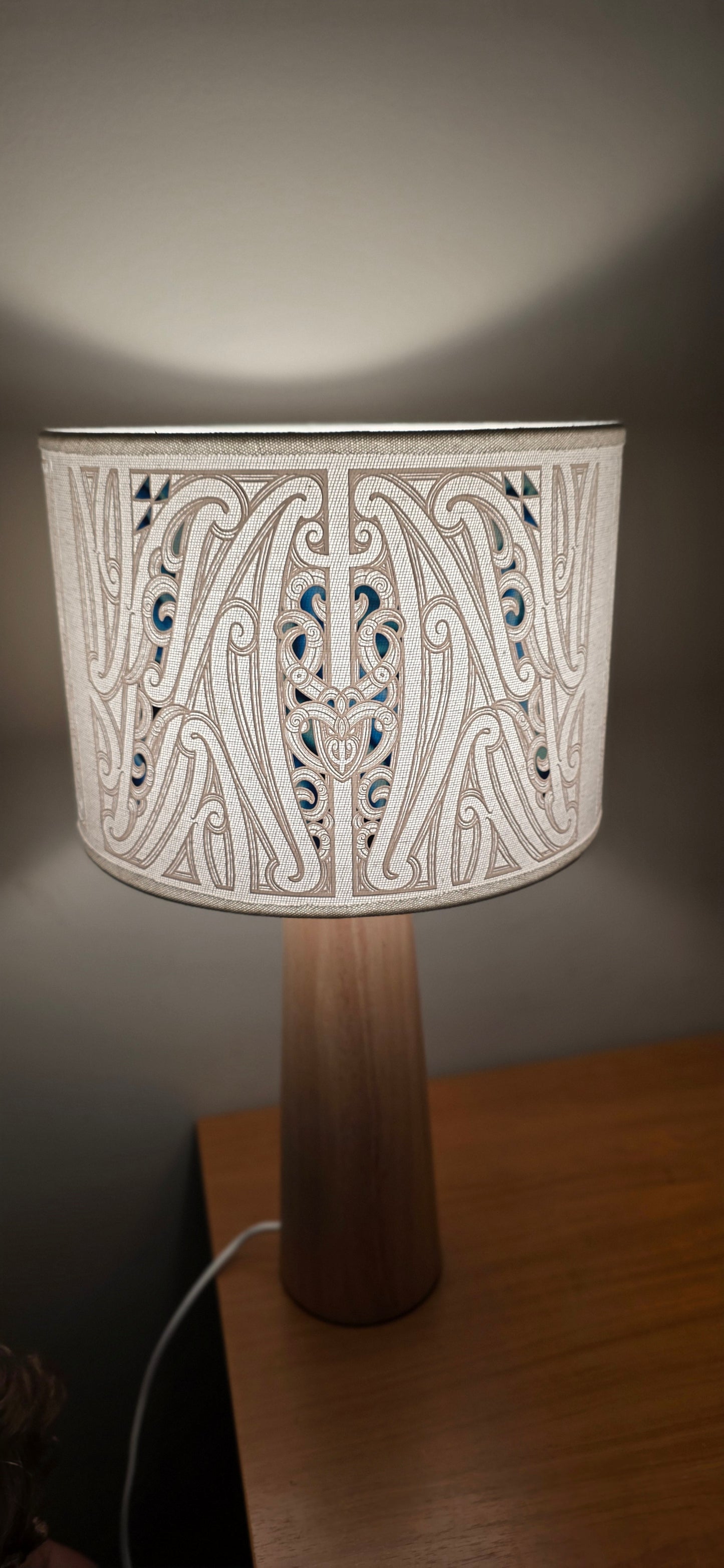 Maori Design table lamp - white/Paua wooden base  (single)
