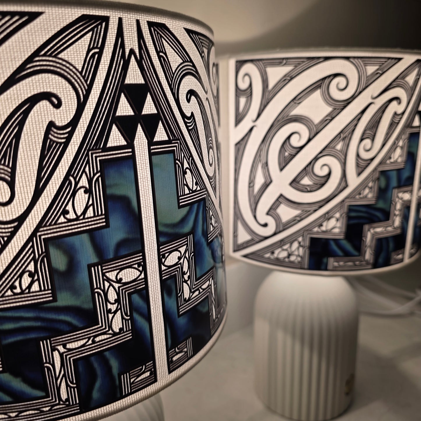 Maori design touch lamp - set 2 lamps (pre-order)
