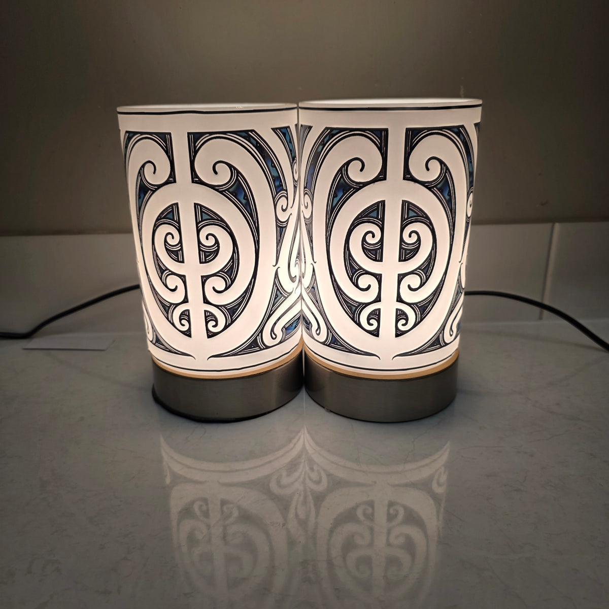 Maori design touch lamp - set 2 lamps (pre-order)
