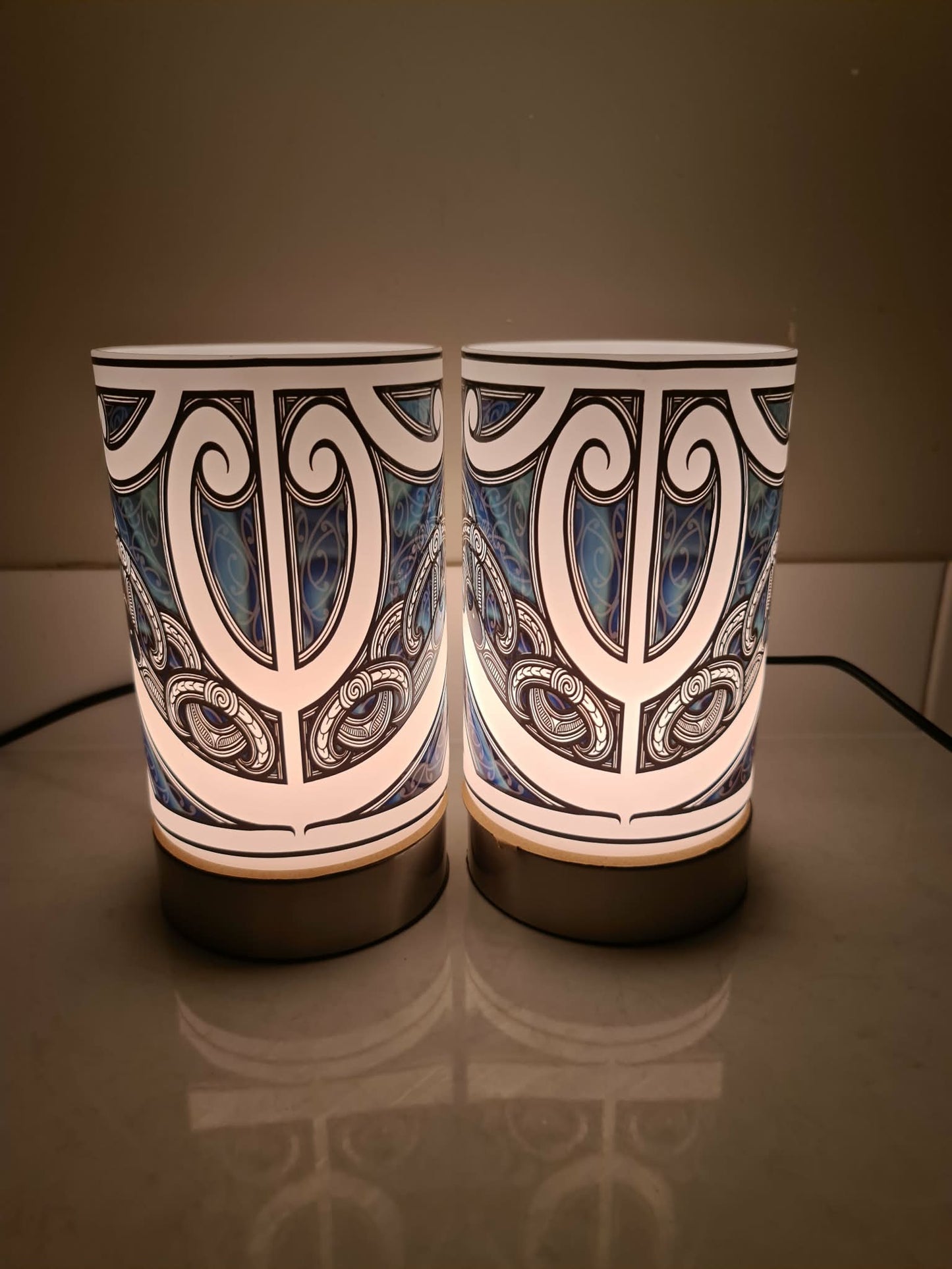 Maori design touch lamp - set 2 lamps (pre-order)