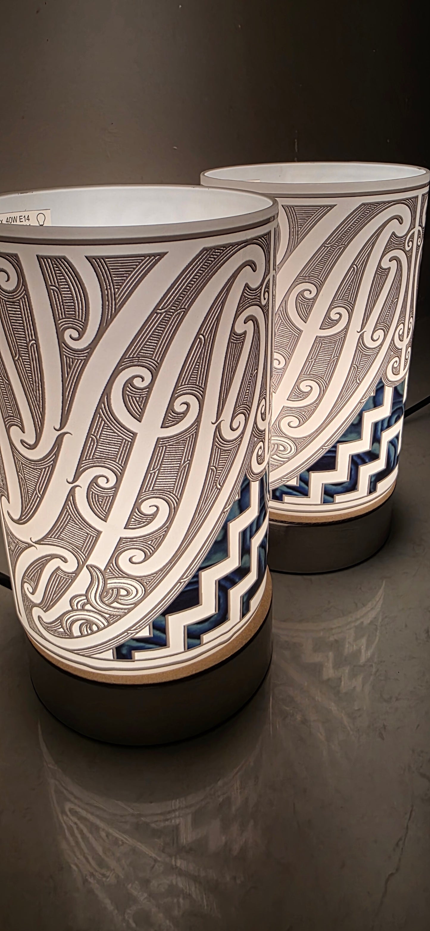 Maori design touch lamp - set 2 lamps (pre-order)