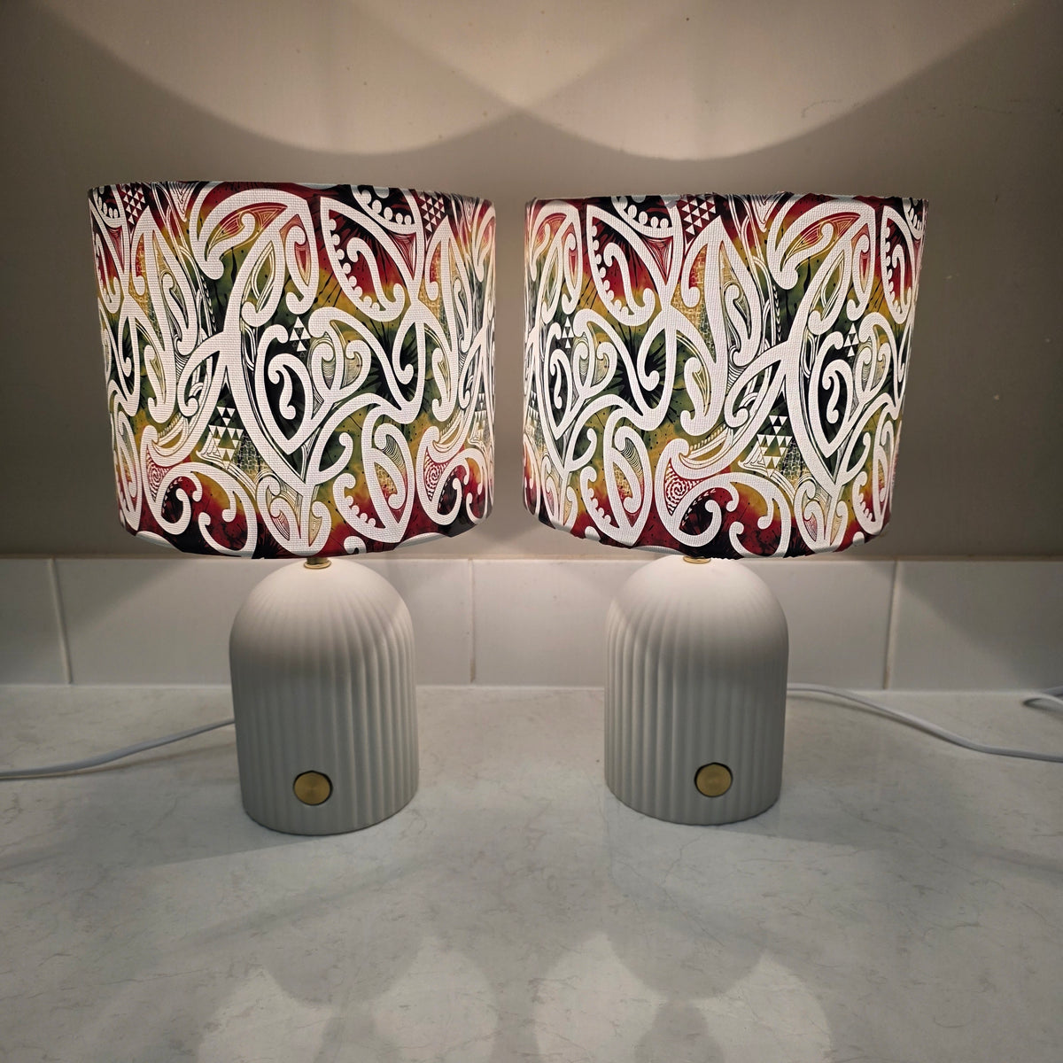Maori design touch lamp - set 2 lamps rasta colour's