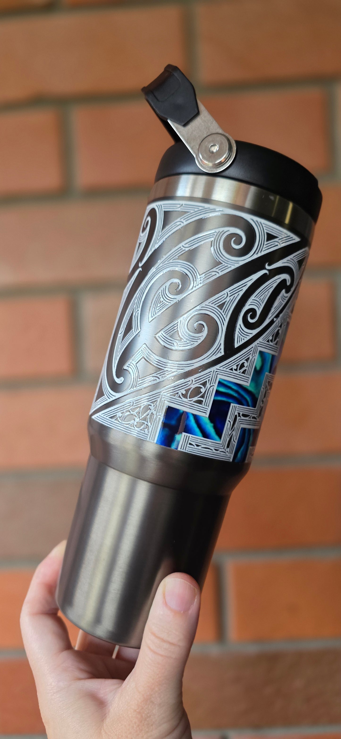 Handmade Maori design Drink Bottle 840ml